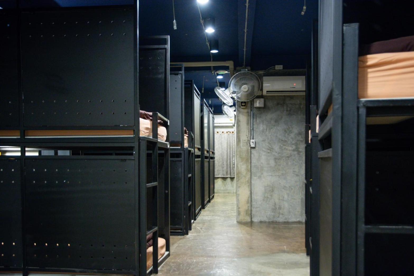 Area81 Hideout Hostel Bangkok Eksteriør billede